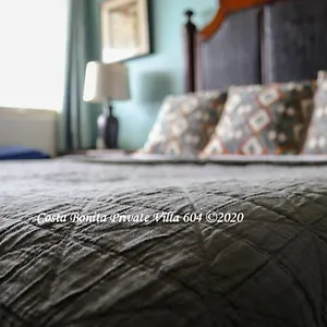 https://costa-bonita-private-villa-604.comcaribbean.com