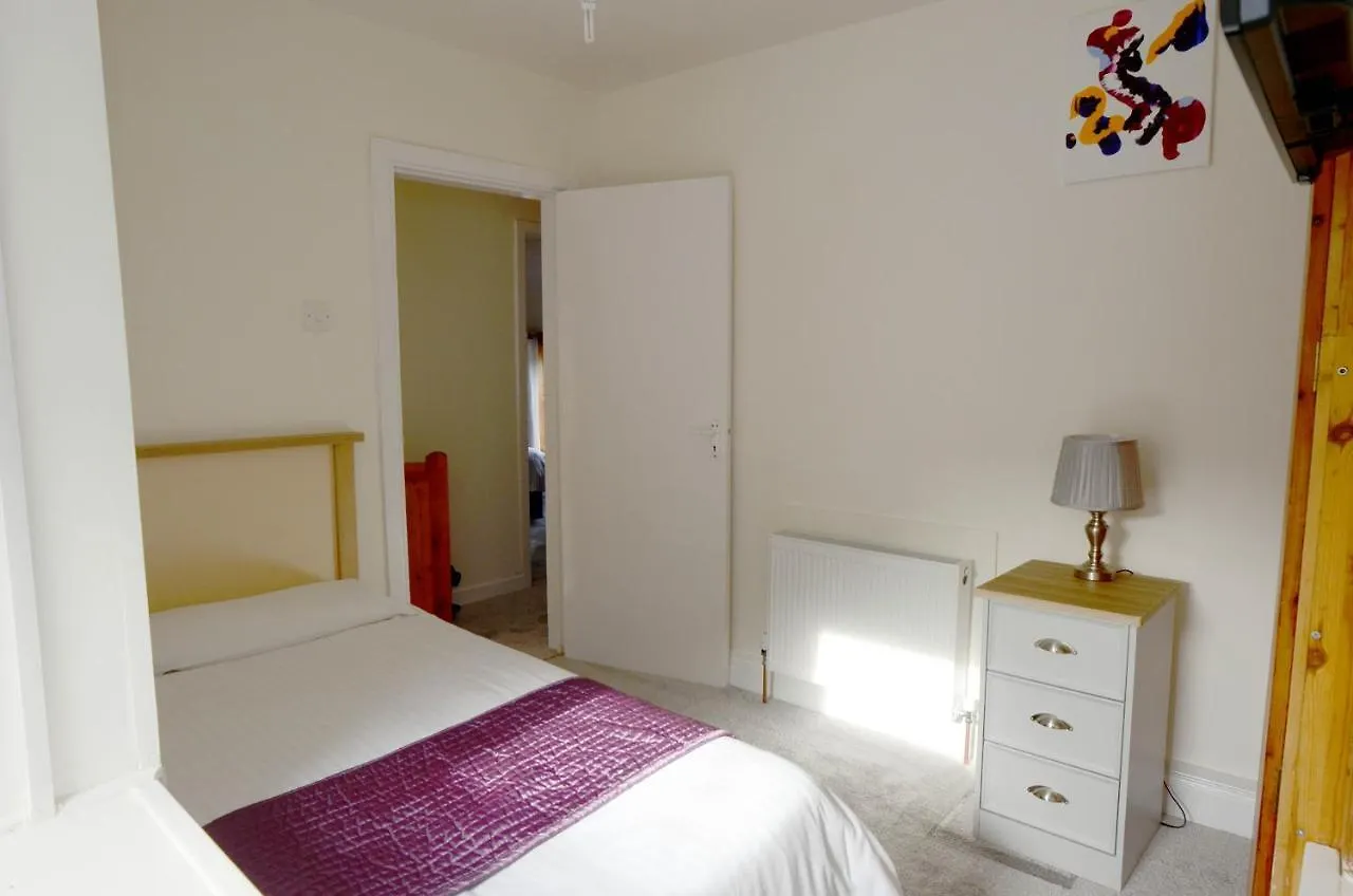 The Helm Sea View House Apartment Westport
