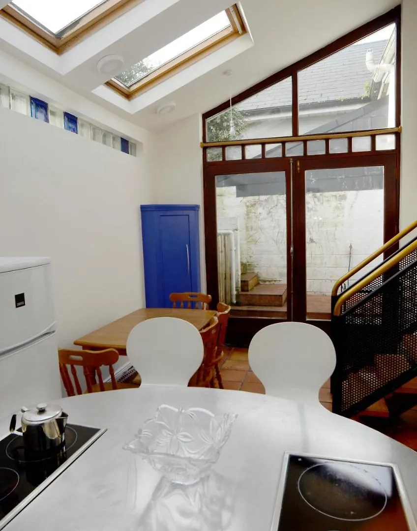 The Helm Sea View House Apartment Westport 0*,